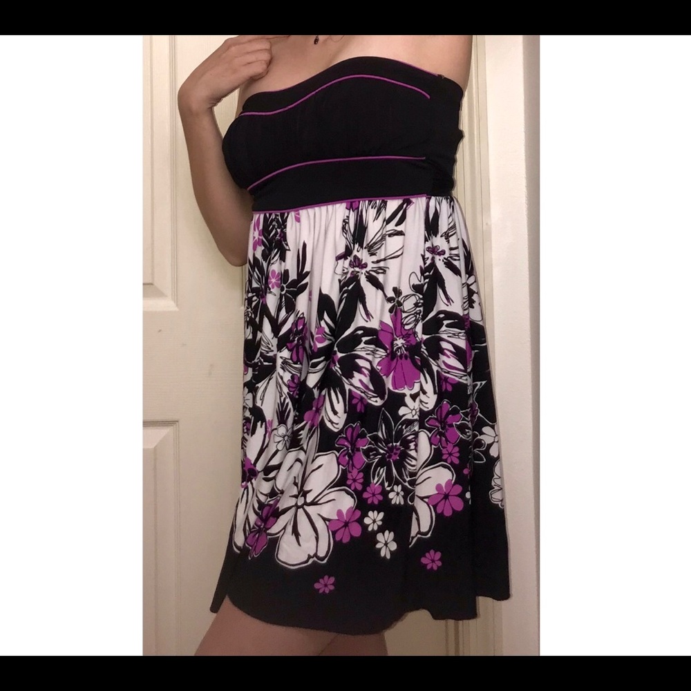 THREE PINK HEARTS 💕 STRAPLESS DRESS🦋